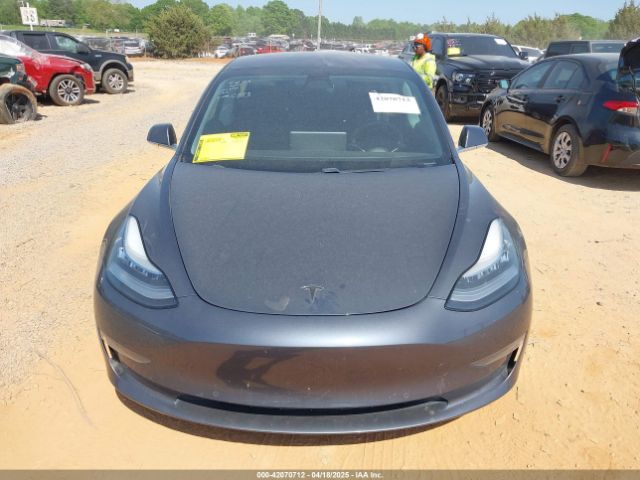 5YJ3E1EBXJF121183 Tesla Model 3 Long Range/performance