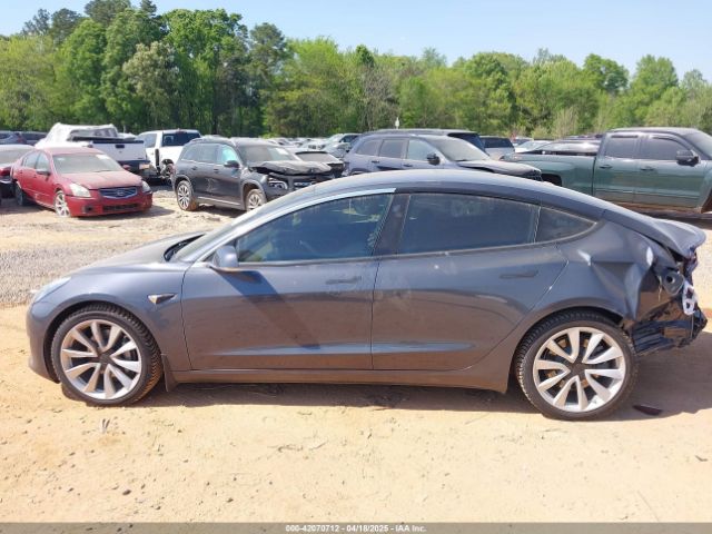 5YJ3E1EBXJF121183 Tesla Model 3 Long Range/performance
