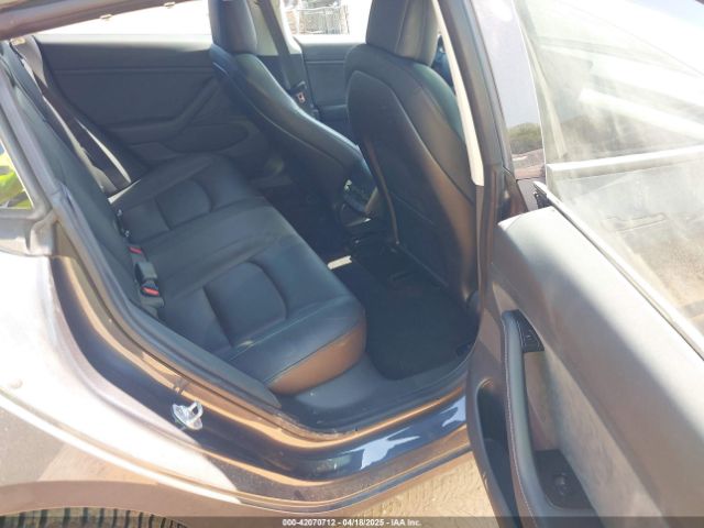 5YJ3E1EBXJF121183 Tesla Model 3 Long Range/performance