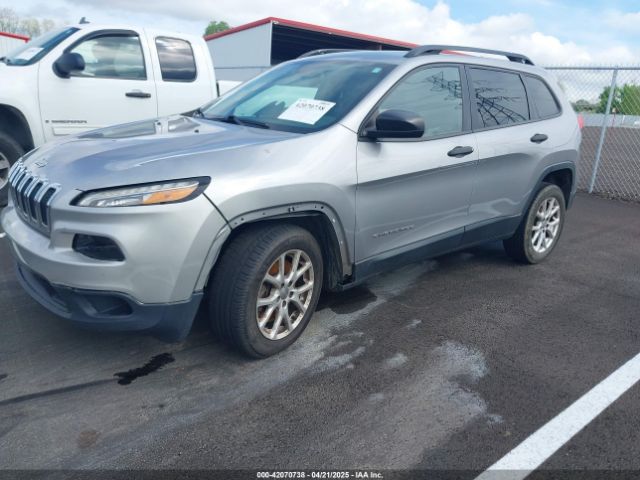 1C4PJLAB0GW207556 Jeep Cherokee Sport
