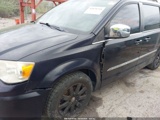 2011 CHRYSLER TOWN & COUNTRY 2A4RR8DG8BR645498 Photo 5