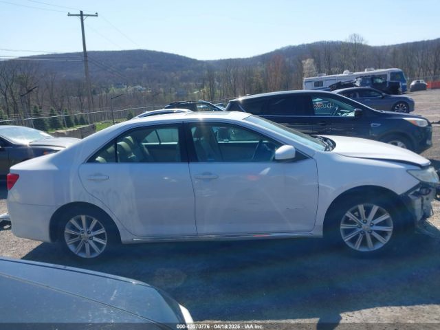 4T1BD1FK3EU098982 Toyota Camry Hybrid Xle