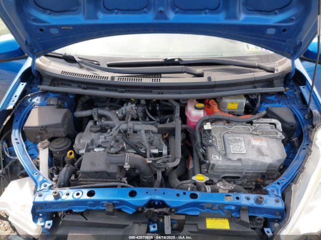 JTDKDTB33E1565723 Toyota Prius C One