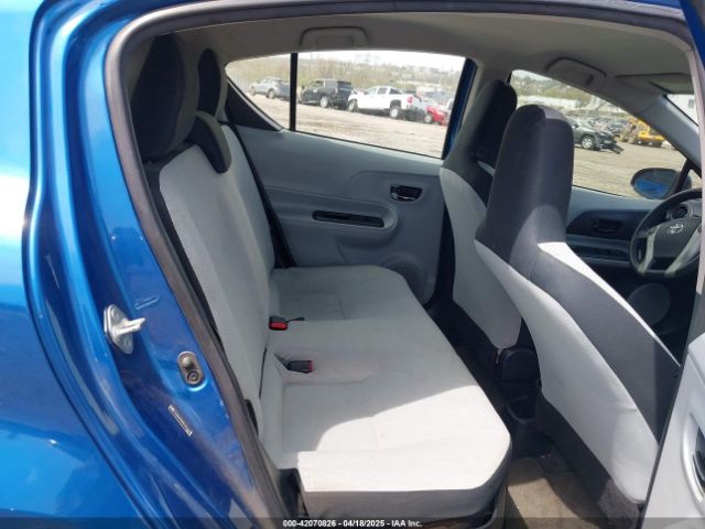 JTDKDTB33E1565723 Toyota Prius C One