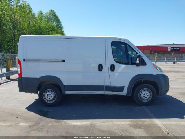 3C6TRVNG3FE517693 RAM Promaster 1500 Low Roof