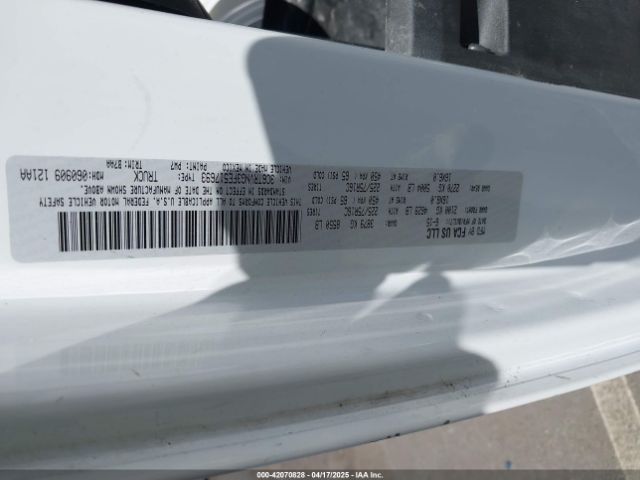 3C6TRVNG3FE517693 RAM Promaster 1500 Low Roof