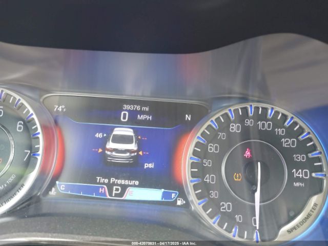 1C3CCCCG4FN543074 Chrysler 200 C