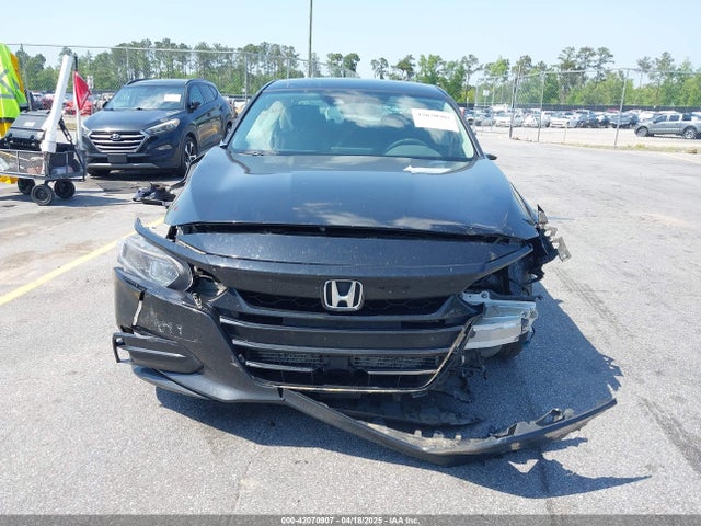 1HGCV1F16KA151136 Honda ACCORD LX