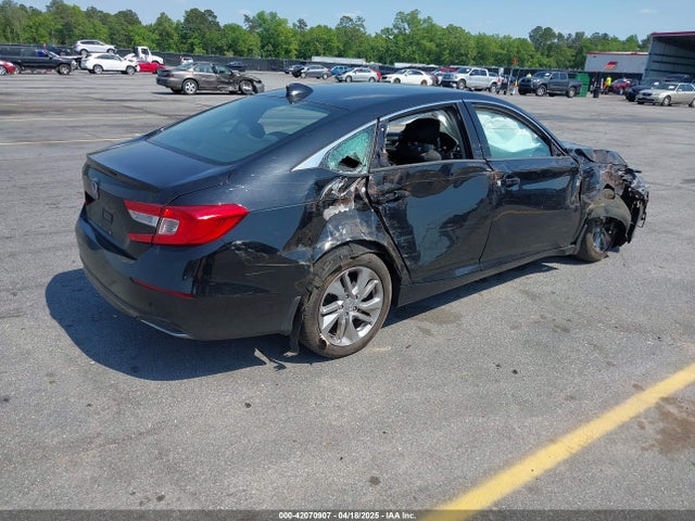 1HGCV1F16KA151136 Honda ACCORD LX