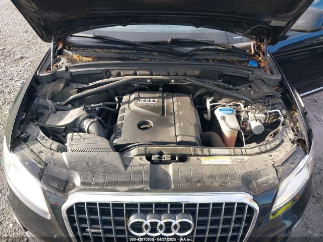 WA1LFAFP4EA099326 Audi Q5 2.0t Premium