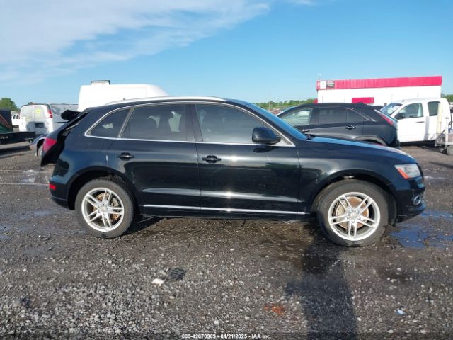 WA1LFAFP4EA099326 Audi Q5 2.0t Premium