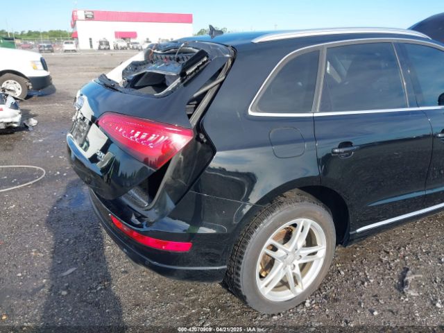 WA1LFAFP4EA099326 Audi Q5 2.0t Premium