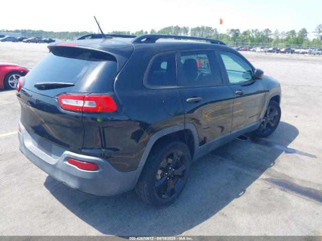 1C4PJLAB4HW514620 Jeep Cherokee Altitude Fwd