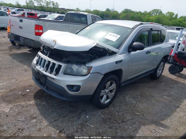 1C4NJDBB7ED629120 Jeep Compass Sport