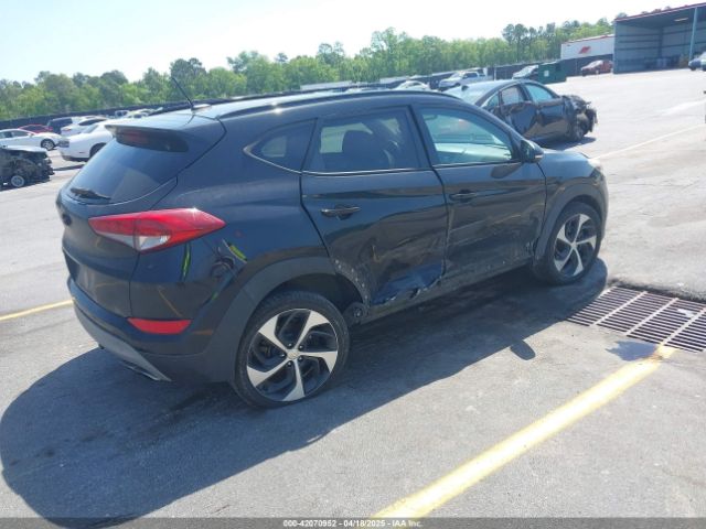 KM8J33A27HU566718 Hyundai Tucson Value