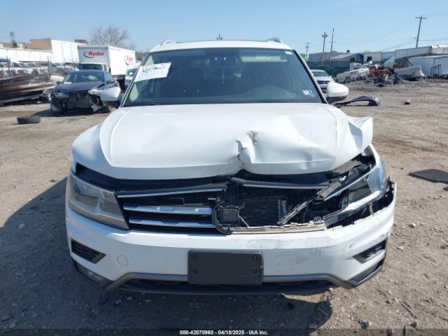 3VV2B7AXXJM017136 Volkswagen Tiguan 2.0t Se/2.0t Sel