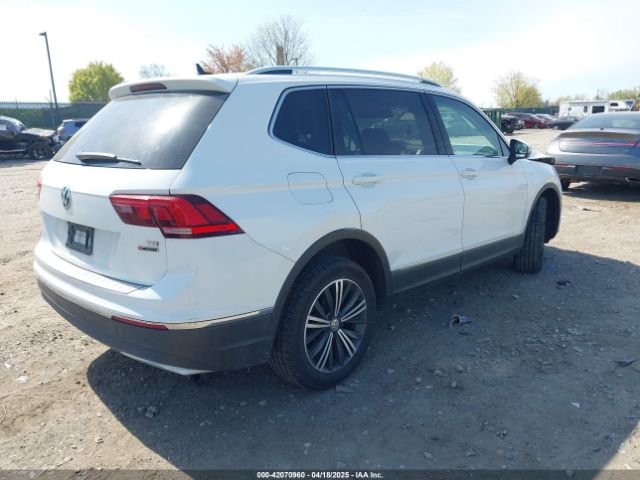 3VV2B7AXXJM017136 Volkswagen Tiguan 2.0t Se/2.0t Sel