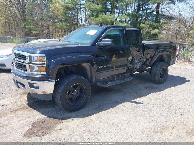 1GCVKREC6FZ240228 Chevrolet Silverado 1500 2lt