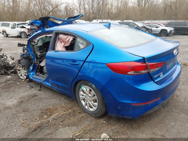5NPD74LF2HH208187 Hyundai ELANTRA SE