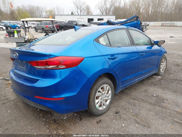 5NPD74LF2HH208187 Hyundai ELANTRA SE