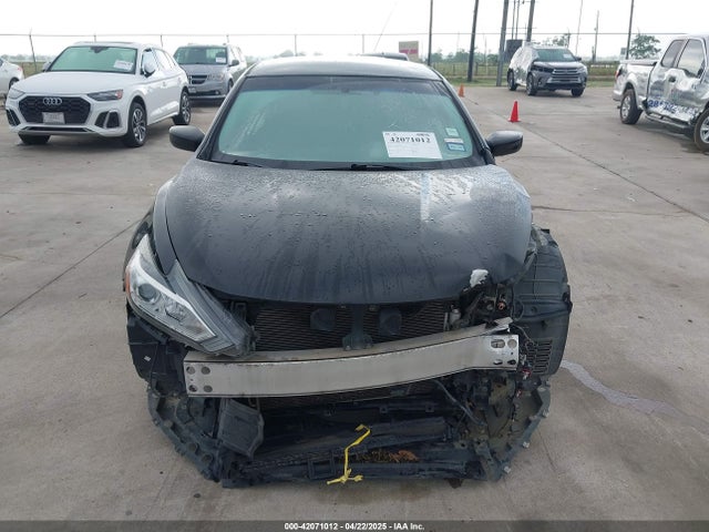 1N4AL3AP6HC273405 Nissan 2017