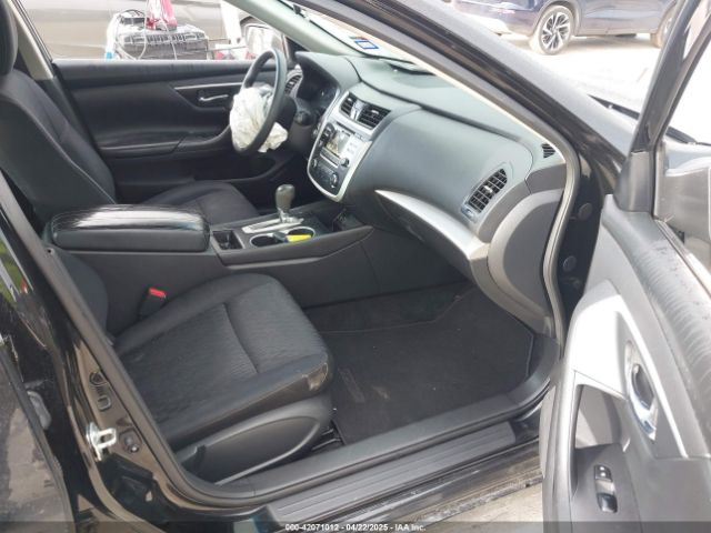 2017 NISSAN ALTIMA 1N4AL3AP6HC273405 Photo 4