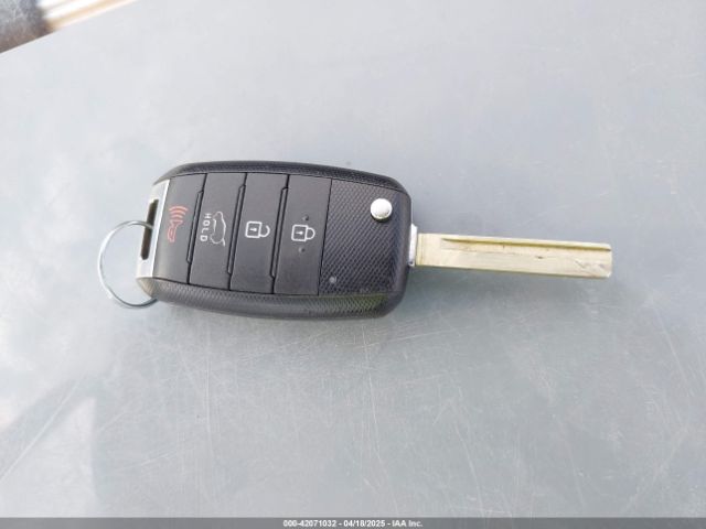 5XYPGDA57KG487111 KIA Sorento 3.3l Lx