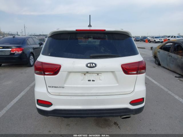 5XYPGDA57KG487111 KIA Sorento 3.3l Lx