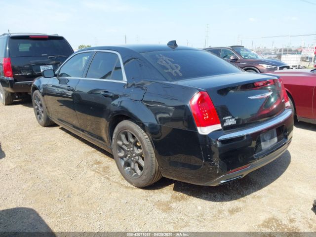 2C3CCARG0HH637444 Chrysler 300 Limited Awd