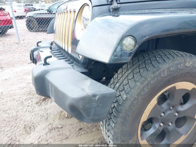 1C4BJWEG8EL143198 Jeep Wrangler Unlimited Dragon Edition