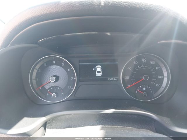 3KPF24AD5NE474800 KIA Forte Lxs