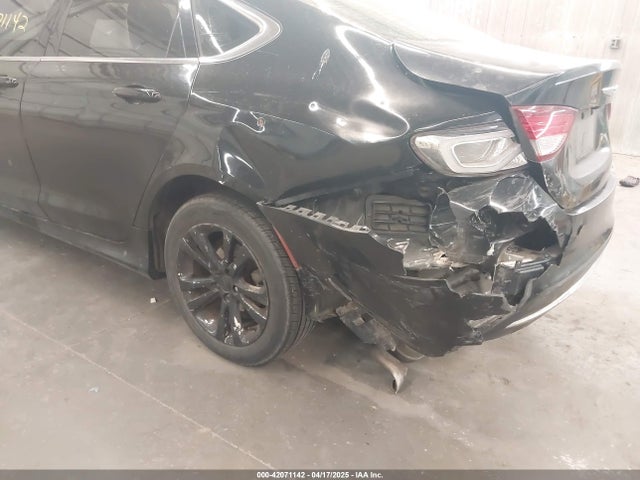 Chrysler 200 Limited 2015 1C3CCCAB7FN730056 Image 6