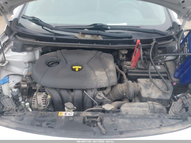 KMHD35LH9GU319385 Hyundai ELANTRA GT