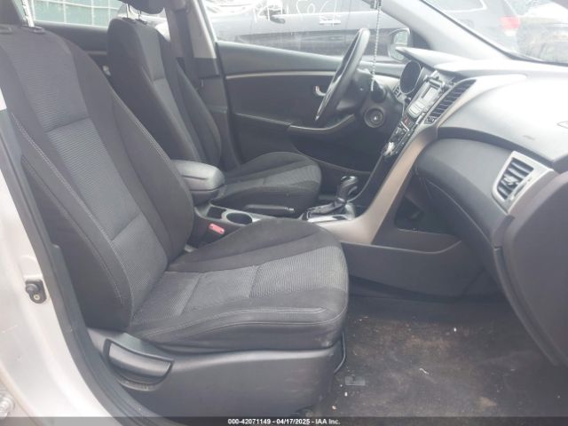 KMHD35LH9GU319385 Hyundai ELANTRA GT