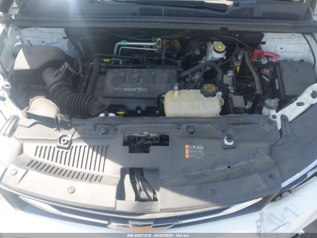 KL7CJKSB5HB226360 Chevrolet TRAX LS