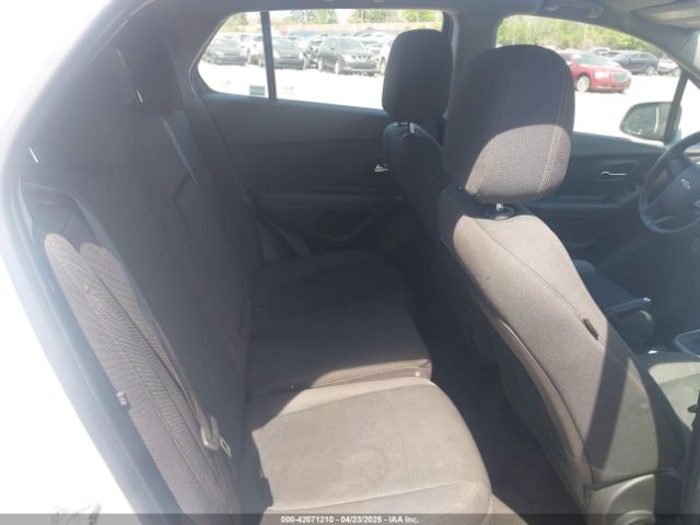 KL7CJKSB5HB226360 Chevrolet TRAX LS