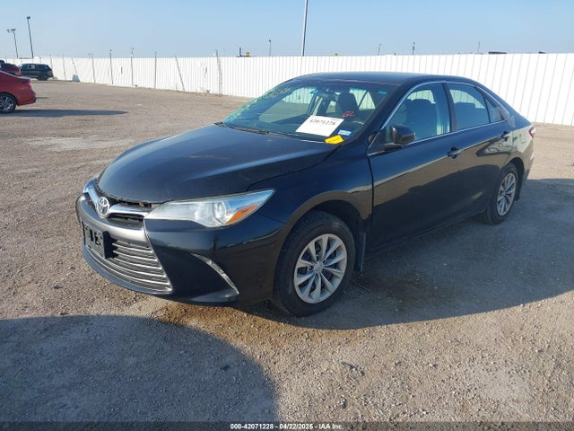4T1BF1FK0GU257793 Toyota CAMRY LE