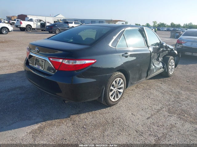 4T1BF1FK0GU257793 Toyota CAMRY LE