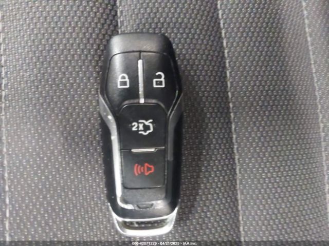 2FMPK4G95GBC00509 Ford EDGE SE