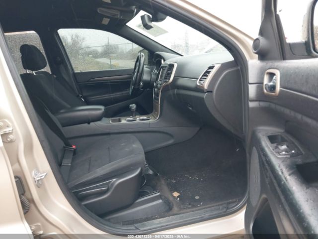 1C4RJFAG8FC675038 Jeep Grand Cherokee Laredo