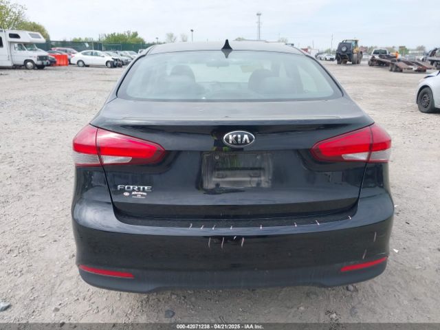 3KPFK4A77HE027741 KIA FORTE LX
