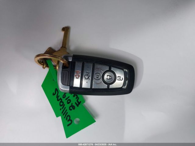 3FA6P0CD1KR269590 Ford FUSION SEL