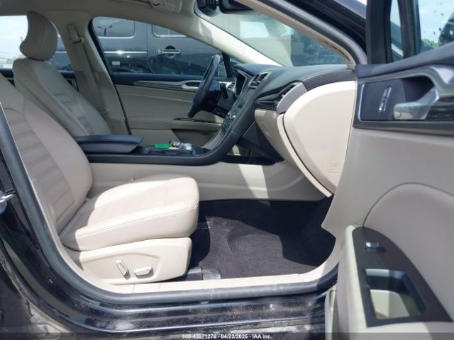 3FA6P0CD1KR269590 Ford FUSION SEL