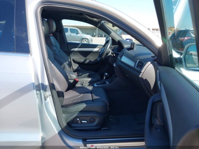 2018 AUDI Q3 WA1JCCFS8JR023281 Photo 4