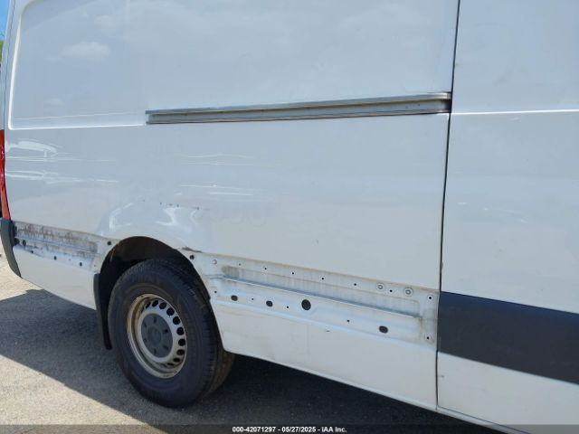 W1Y40CHY6MT044646 Mercedes-Benz Sprinter 2500 High Roof I4
