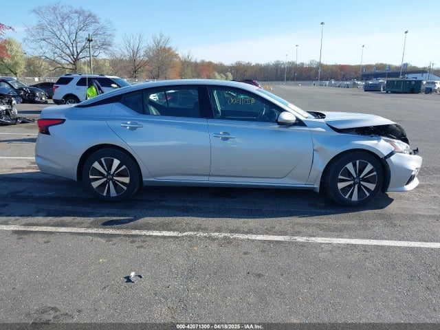 1N4BL4DV3LC182167 Nissan Altima Sv Fwd