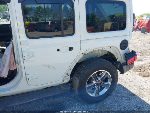 1C4HJXEN5KW509806 Jeep Wrangler Unlimited Sahara 4x4