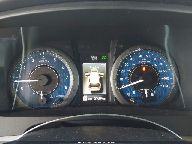 5TDYZ3DC6JS905338 Toyota Sienna Xle Premium 8 Passenger