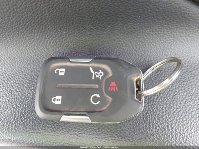 3GKALVEVXJL411301 GMC Terrain Slt