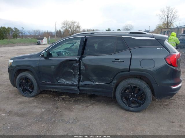 3GKALVEVXJL411301 GMC Terrain Slt